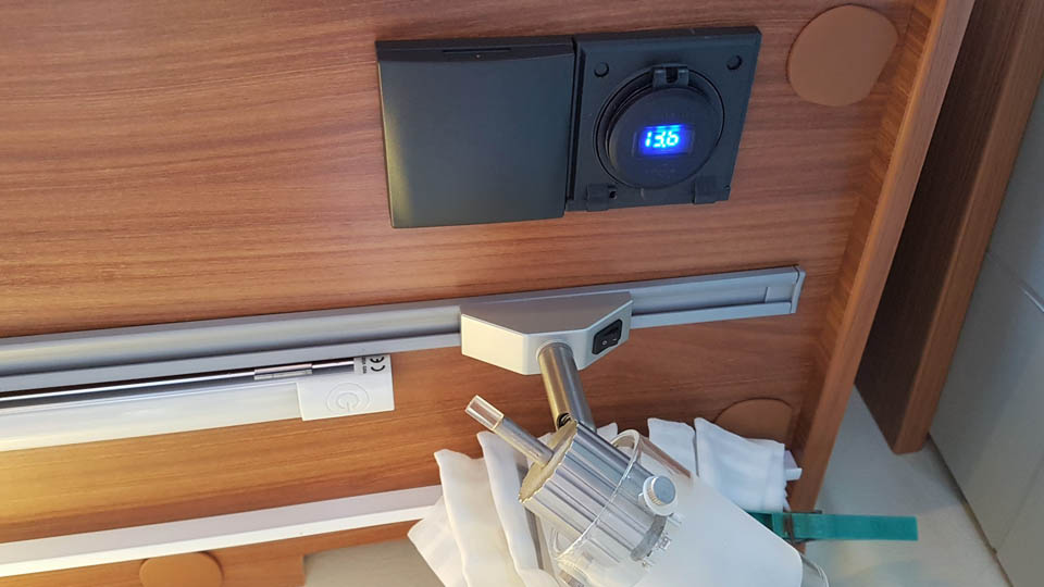Einbau einer USB-Steckdose im Kastenwagen3