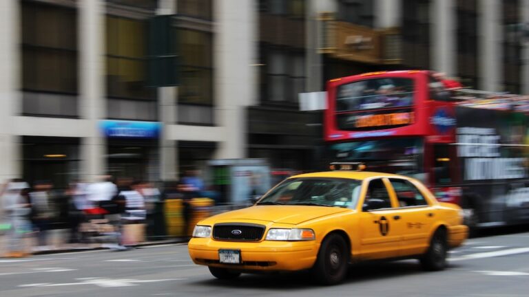 Kann Man Im Mcdrive Mit Karte Zahlen Kann man im Taxi mit Karte zahlen? Bezahlung im Taxi - Möglichkeiten