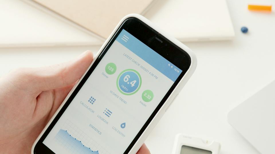 Blutzucker messen ohne Stechen - so geht's - Tipps