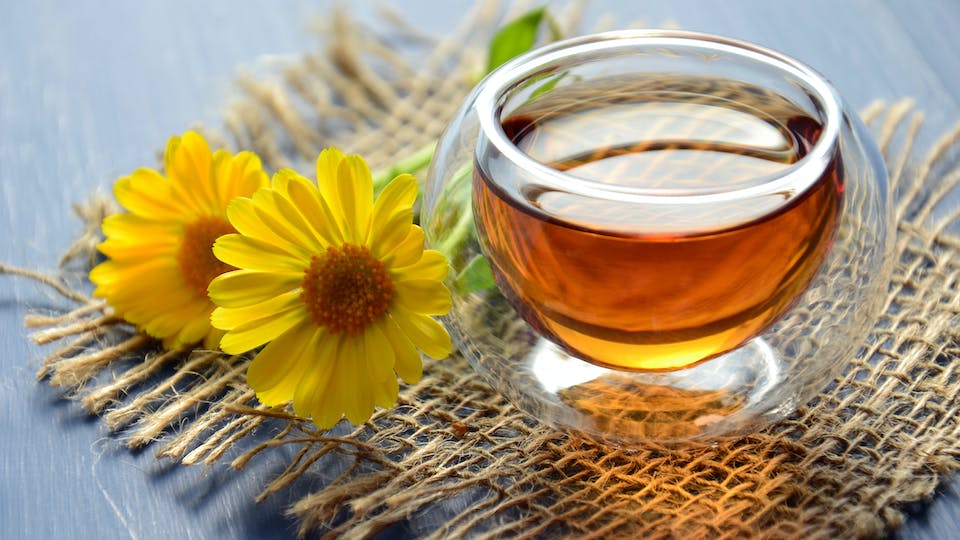 Süßholzwurzel Tee - Inhalt, Wirkung, Tipps und Hinweise