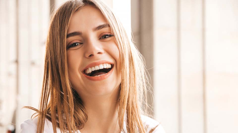 Veneers – die innovative Lösung für ein makelloses Lächeln