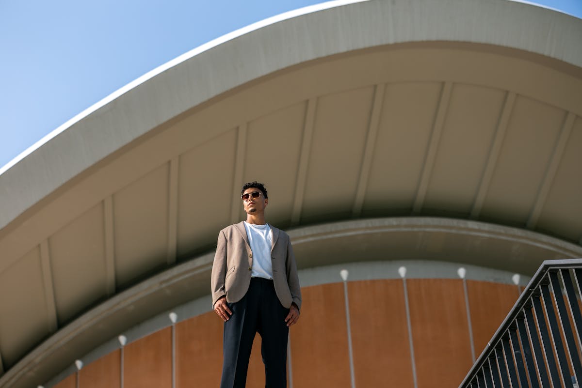 Was Männer im Sommer tragen können - Tipps und Tricks