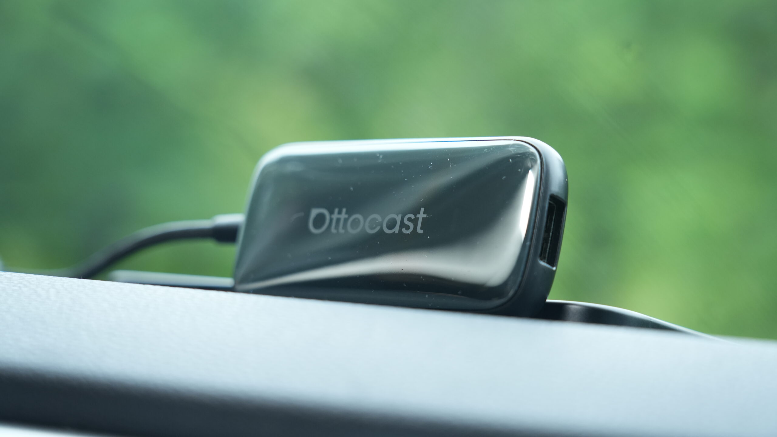 Play2Video Ultra Test 2025 Das große Upgrade für kabelloses CarPlay & Android Auto