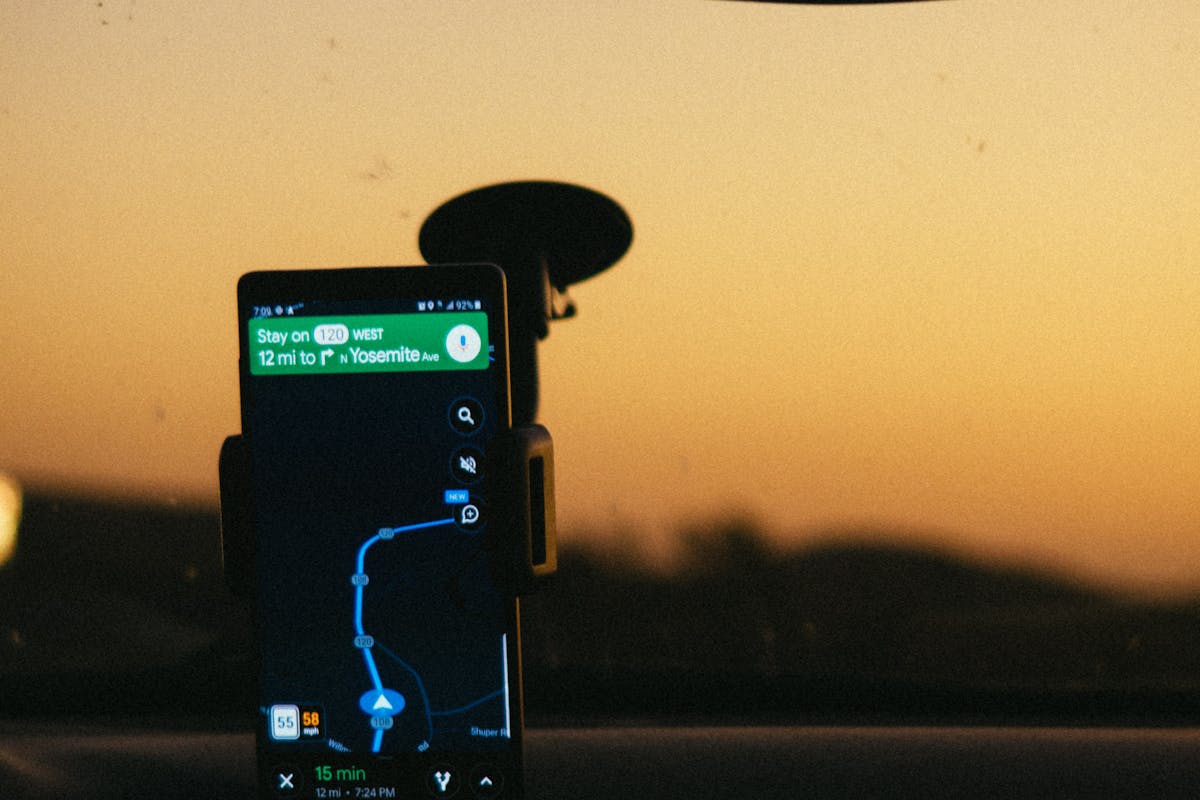 Handy-Navigation verliert immer wieder das GPS-Signal? Ein falsch konfigurierter Energiesparmodus könnte der Grund sein