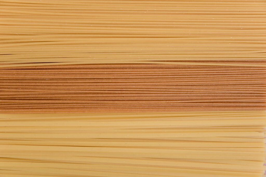 Wie verhindert man, dass Nudeln zusammenkleben?