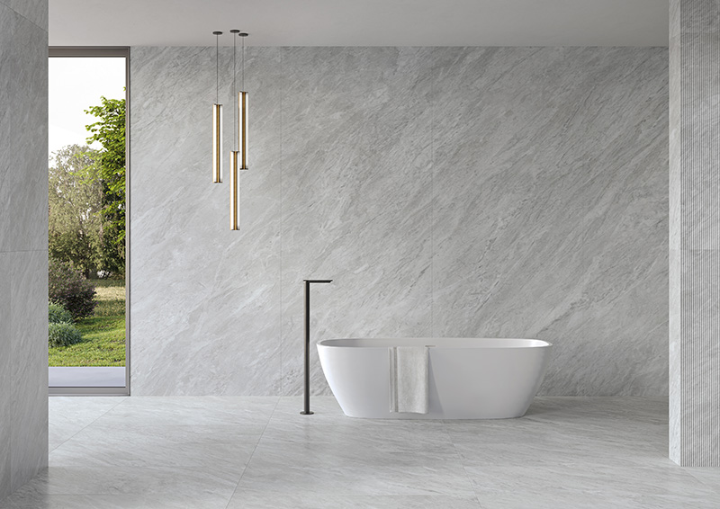 Raffinierte Oberflächen wie Fliesen in Marmoroptik das moderne Wohnen neu definieren