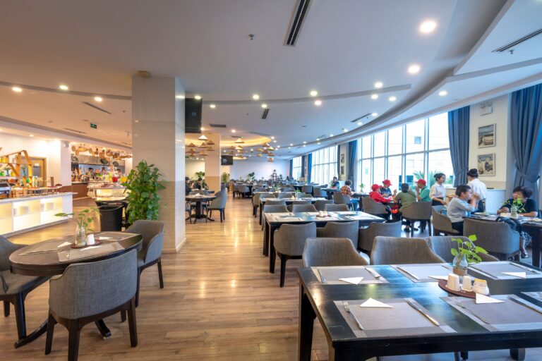 Professionelle Möbel für Gastronomie und Hotels