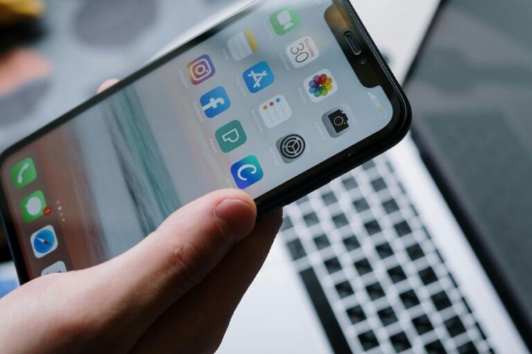 Bluetooth-Kopfhörer verbinden sich nicht mehr automatisch mit dem Handy