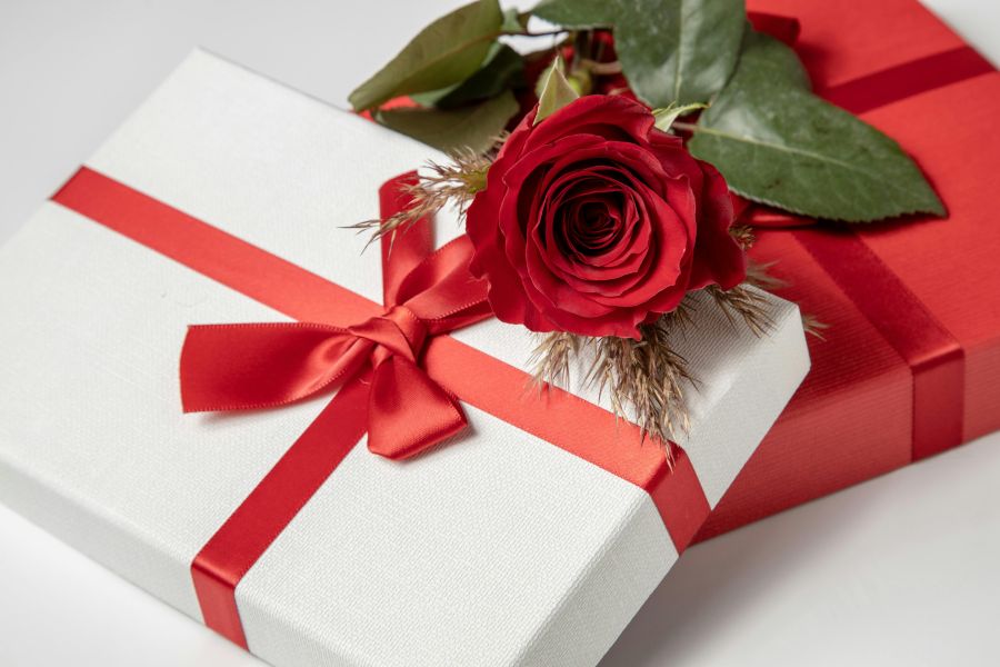 Geschenk zur Geburt: Was junge Eltern wirklich gebrauchen können